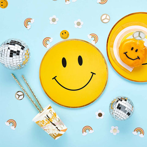 8 Smiley Paper Plates